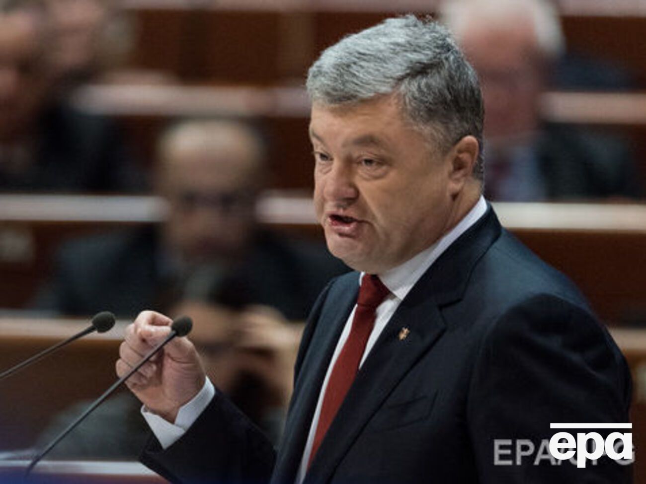 Порошенко: Я готов до конца года подписать закон об антикоррупционном суде