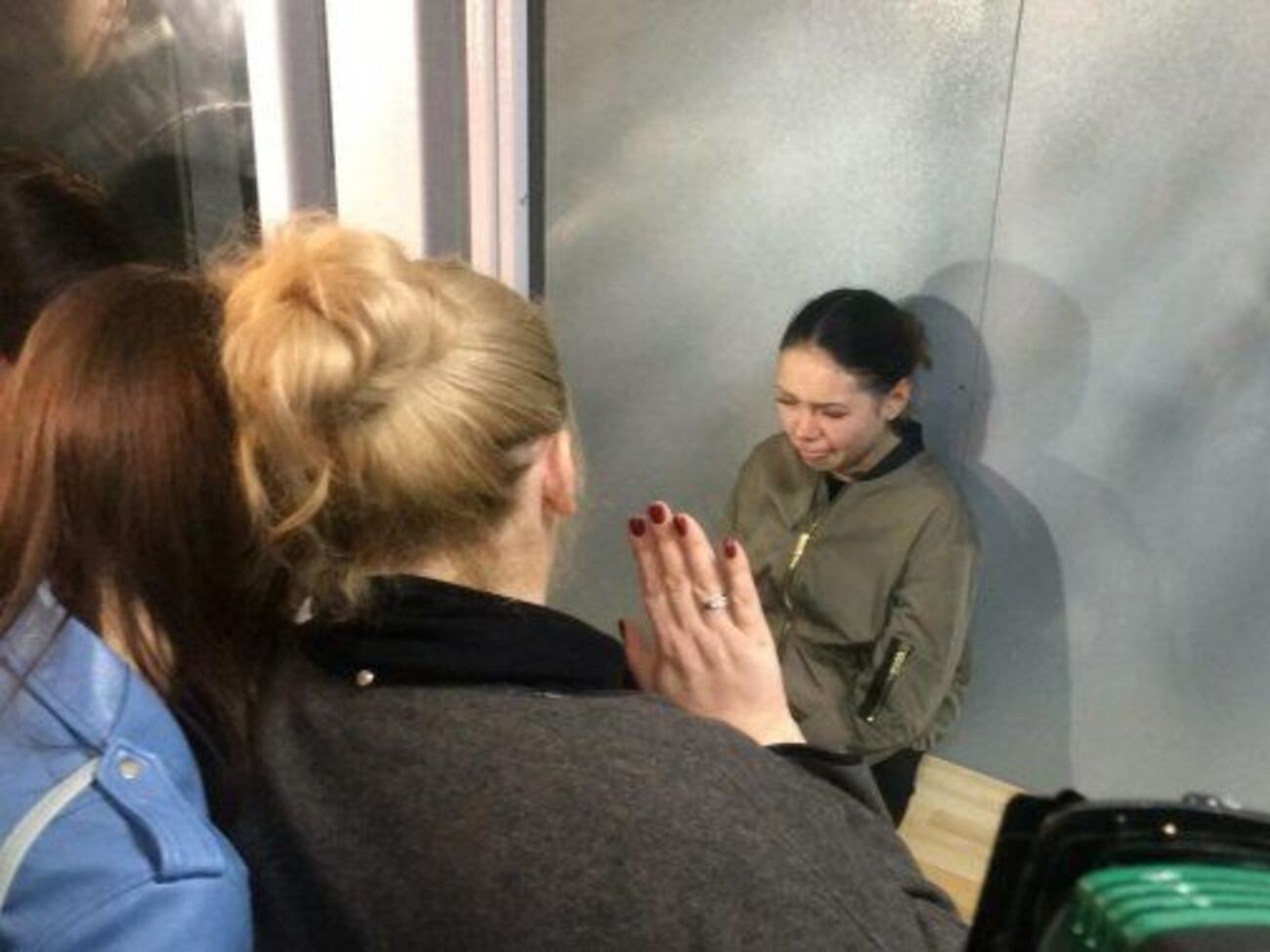 За словами адвоката, на Зайцеву "тиснуло" 50 осіб