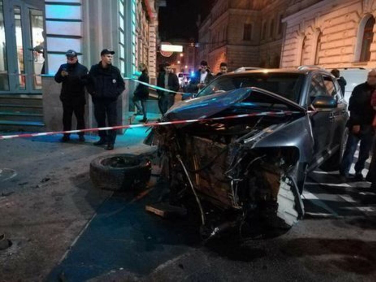 В результате аварии в Харькове погибли пять человек