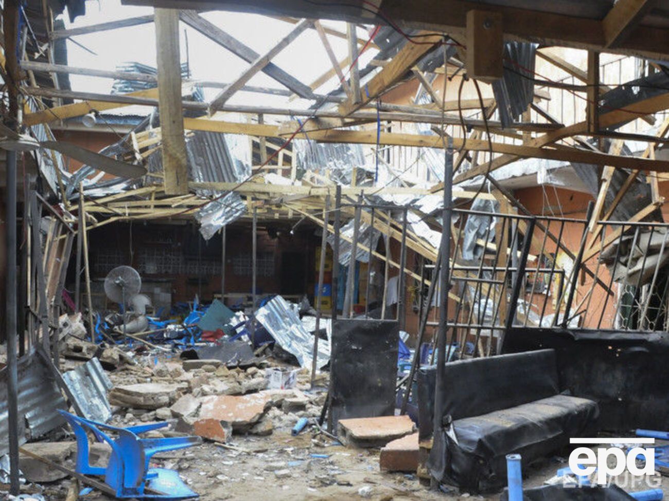 Жертвами теракта стали 13 человек