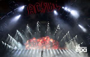 Помер продюсер AC/DC