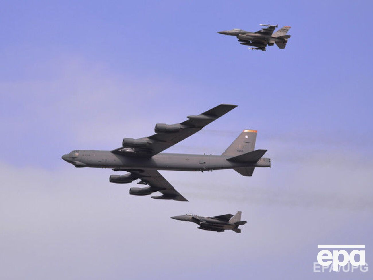 США переведуть бомбардувальники B-52 на бойове чергування