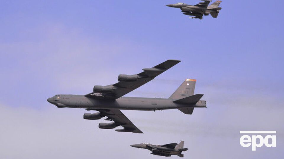 США переведуть бомбардувальники B-52 на бойове чергування