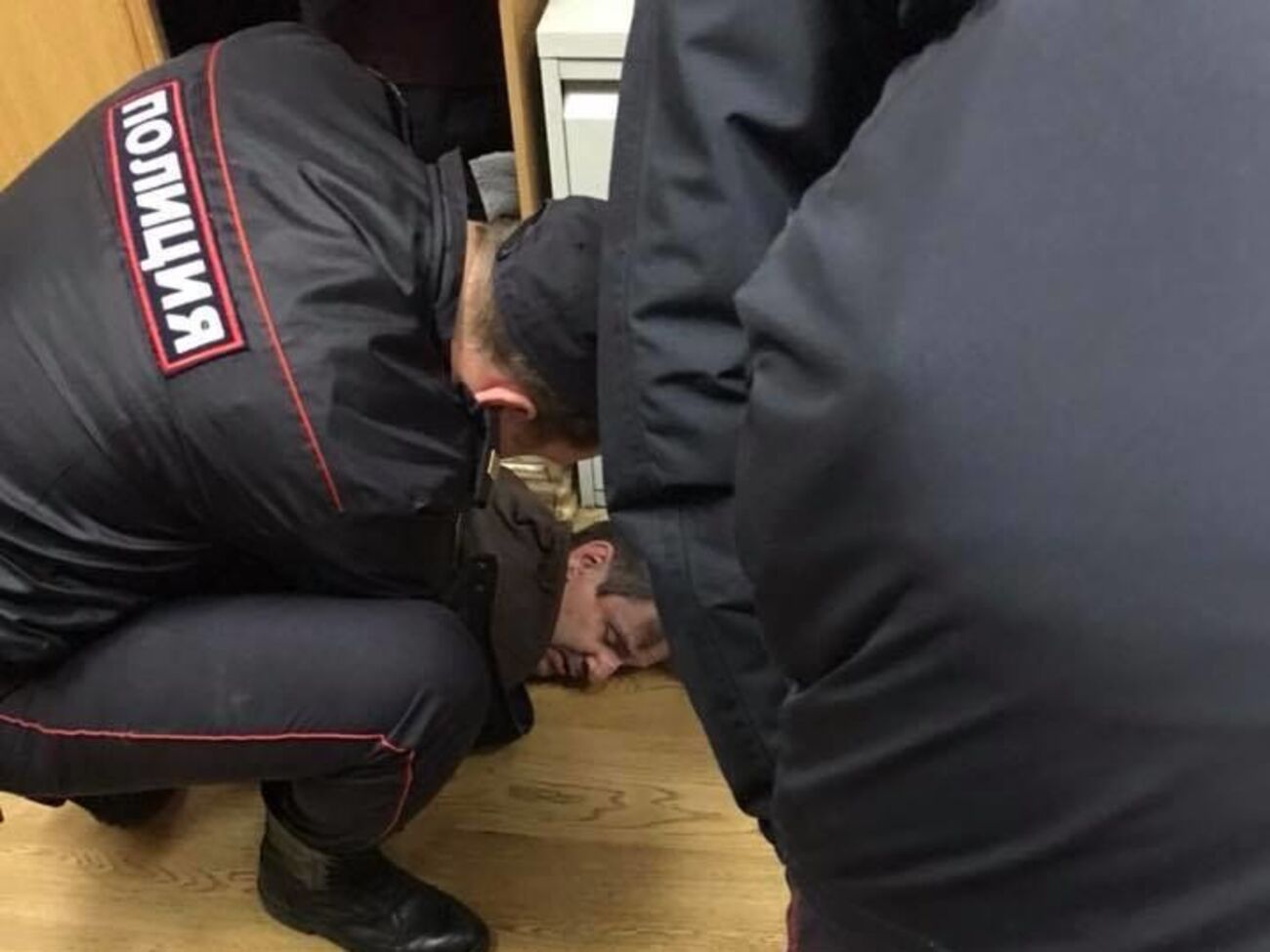 Ведучу "Эха Москвы" госпіталізовано після нападу в стані середнього ступеня тяжкості. Нападника затримано поліцією