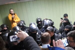 В Святошинском суде произошли столкновения