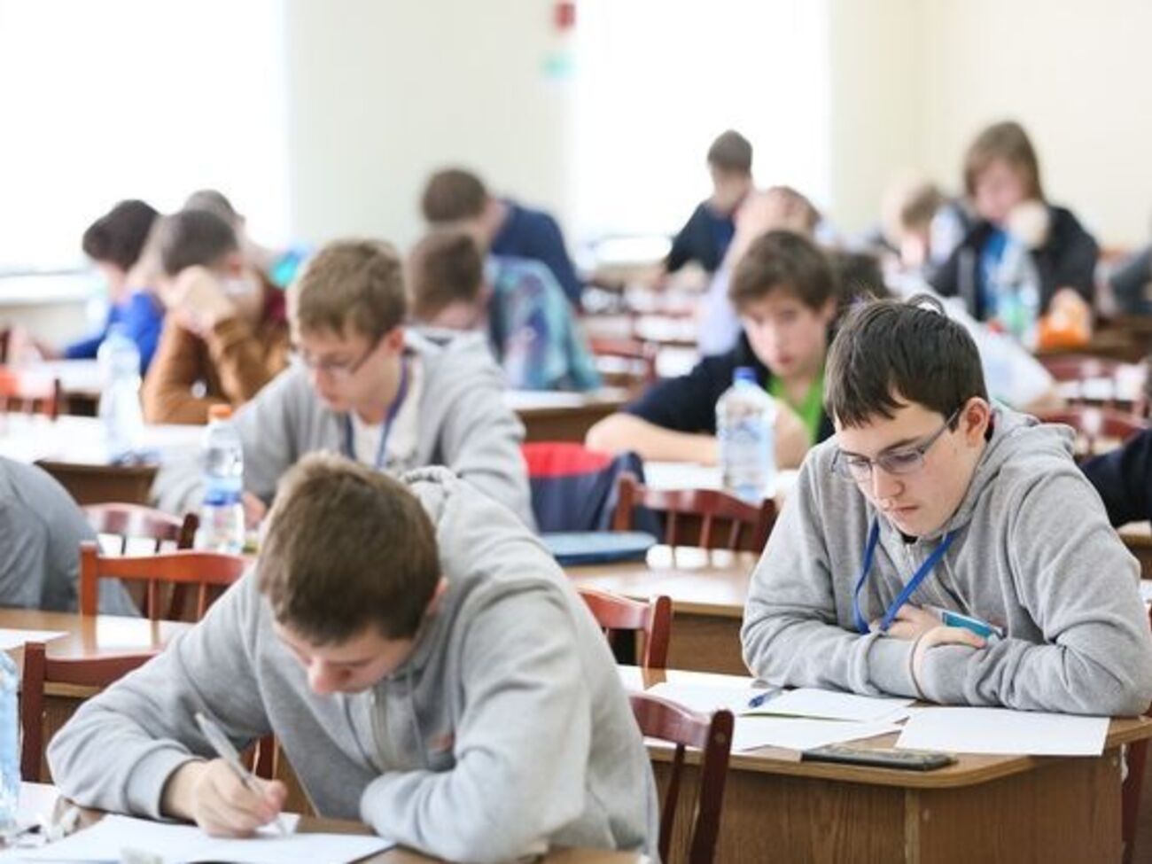 Старшокласникам допоможуть засвоїти "систему базових сімейних цінностей"