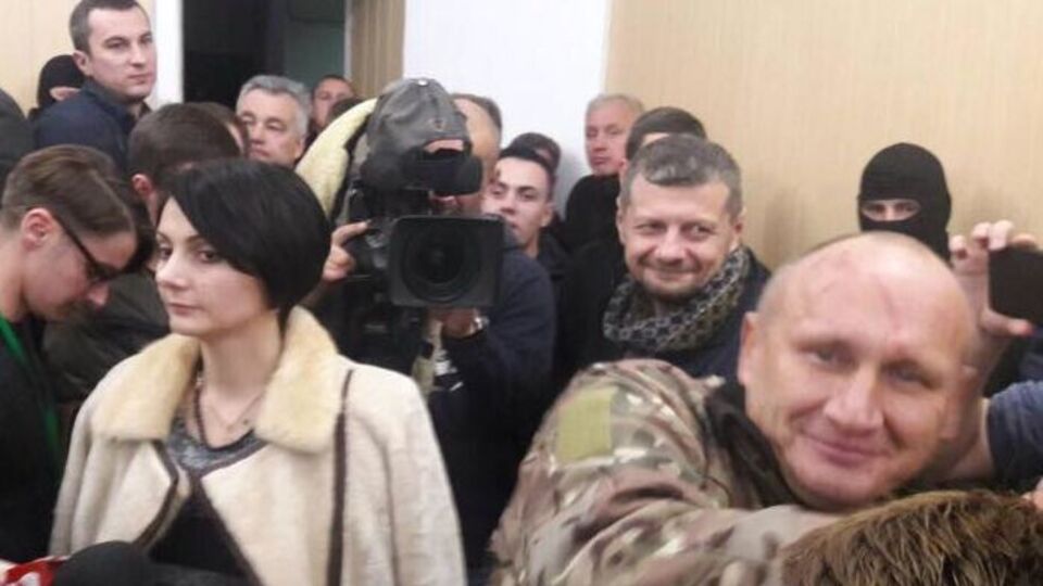 Коханивский находится в зале суда на общих основаниях