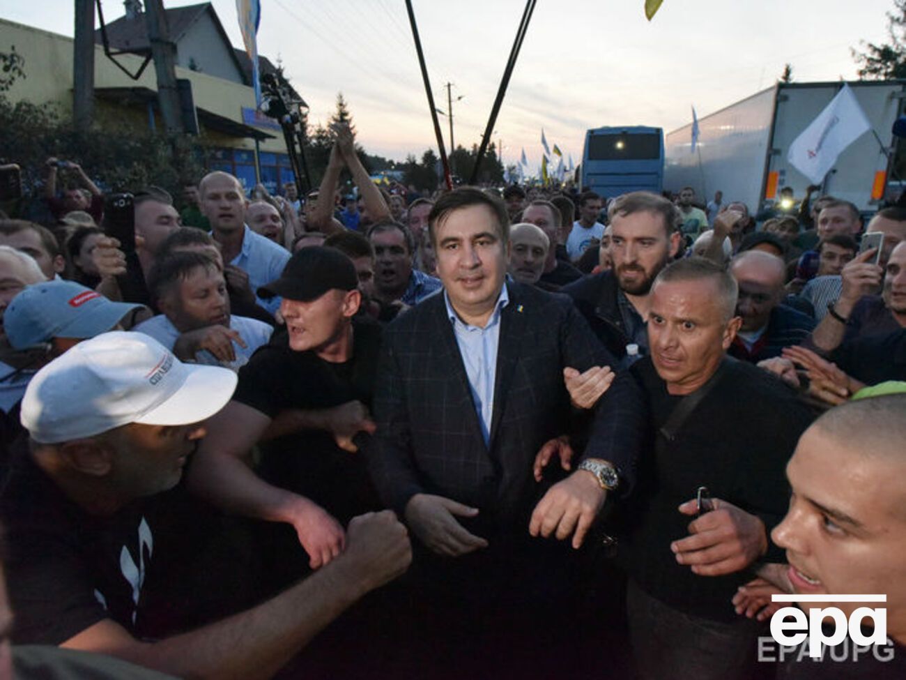 10 сентября Саакашвили вернулся в Украину