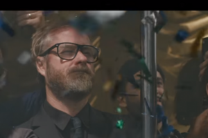 Группа The National устроила перформанс в новом клипе