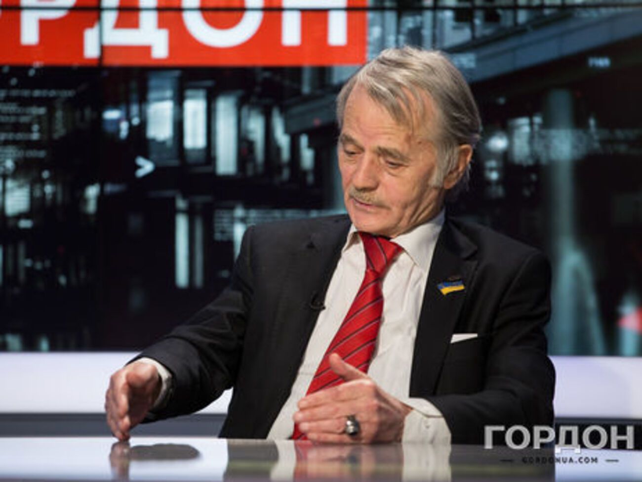 Джемілєв: О 13.30 десь прийшло смс, що літак із Анапи попрямував до Анкари