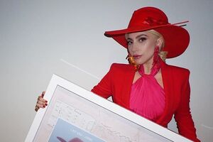 Леди Гага получила сертификат RIAA