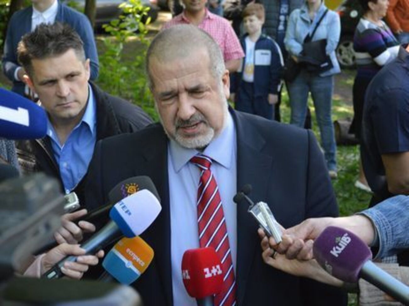 Чубаров заявив, що про причини перенесення прильоту звільнених політв'язнів до Києва стане відомо сьогодні о 21.00