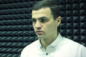 Черновалов работает в программе расследований "Схемы" с момента ее создания в 2014 году