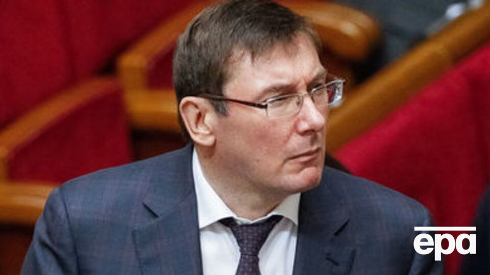 Луценко: Родинні стосунки не можуть бути ні обтяжуючою, ні реабілітуючою обставиною