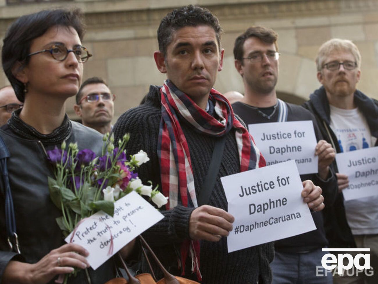 Жители Мальты требуют найти убийц Галиции