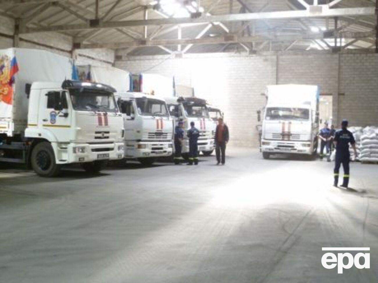 РФ начала отправлять "гумконвои" на Донбасс летом 2014 года