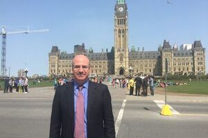 Браудер був одним з ініціаторів ухвалення у США і Канаді "актів Магнітського"