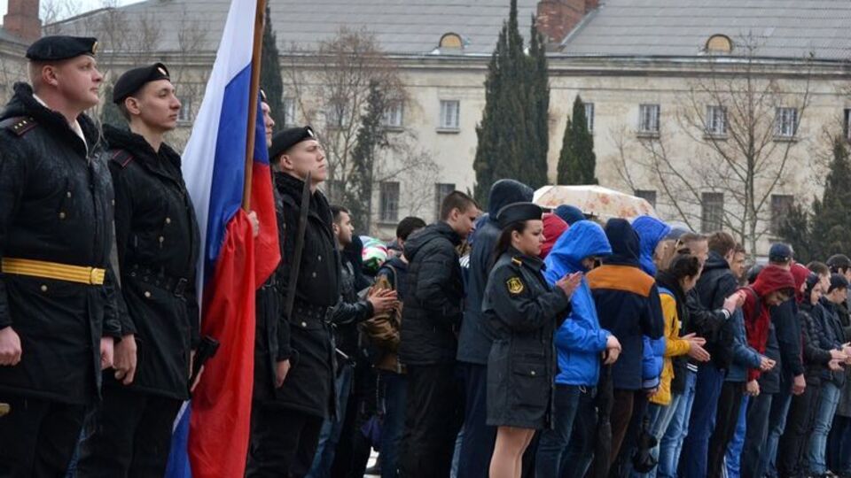 Кримчан призивають у російську армію незаконно
