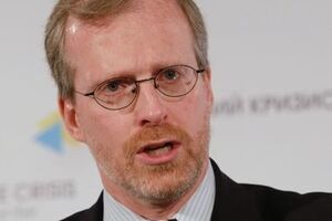 Креймер: Украина не просила американских солдат бороться за нее, она просила об оружии