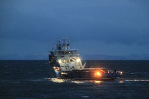 Спасательная операция завершена, поиском людей, находившихся на борту вертолета, займется полиция