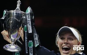 Для победы в финале Возняцки оказалось достаточно двух сетов