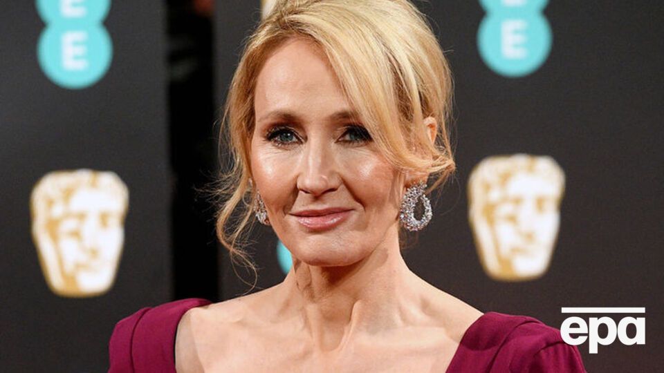 Основанный Роулинг фонд будет помогать реформировать интернаты в Житомирской области