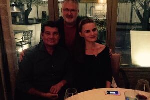 Крюкова повідомила, що стала свідком спілкування Коломойського та Онищенка (на фото зліва) в Женеві