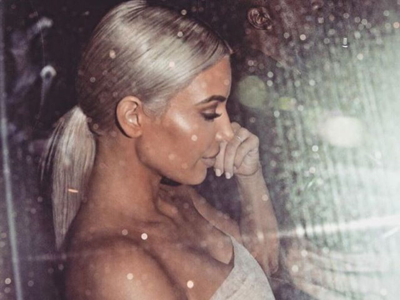 Кардашян стала героиней журнала Vogue Mexico