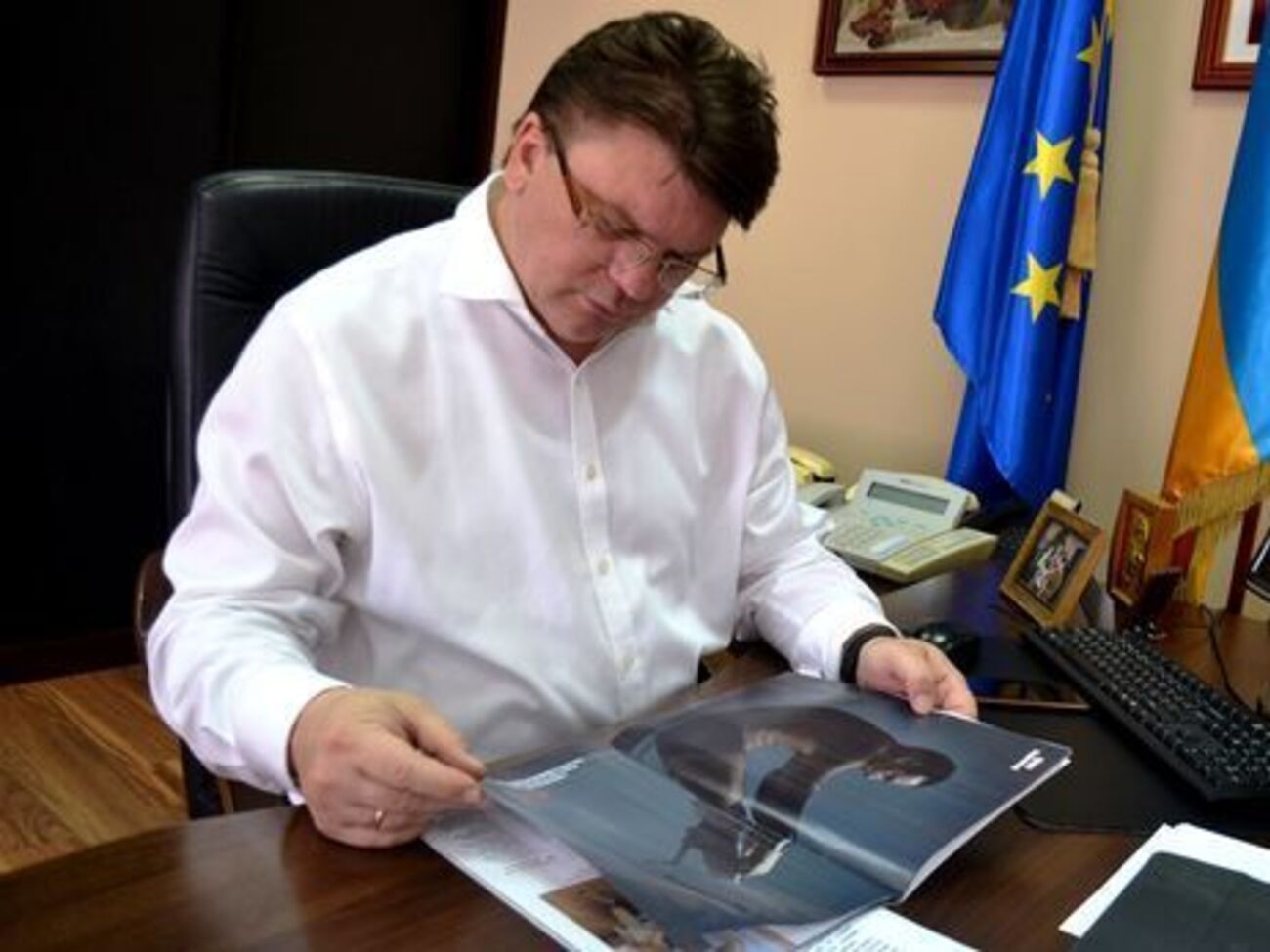 Жданов обіймає посаду міністра молоді та спорту з лютого 2016 року