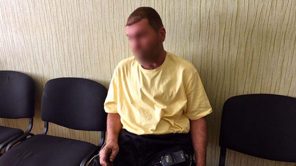 Боевик отслеживал позиции украинских военных и техники в донецком аэропорту