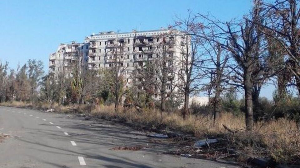 Будинки було зруйновано під час активних бойових дій