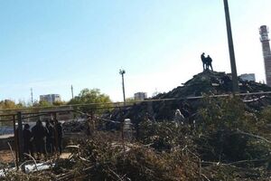 Невідомі на території військової частини