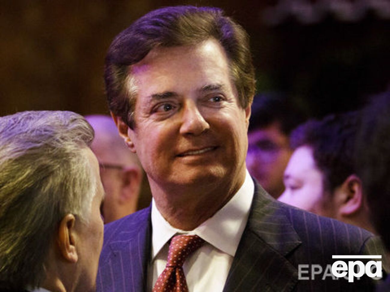 Манафорту предъявлено обвинение