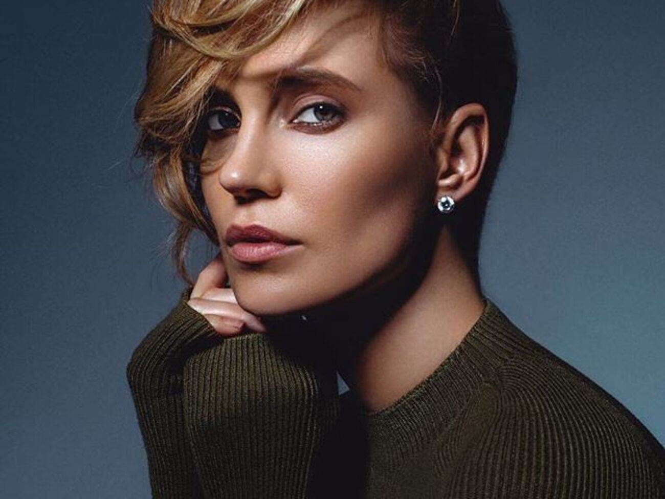 Глюк'оZа продемонстрировала фигуру