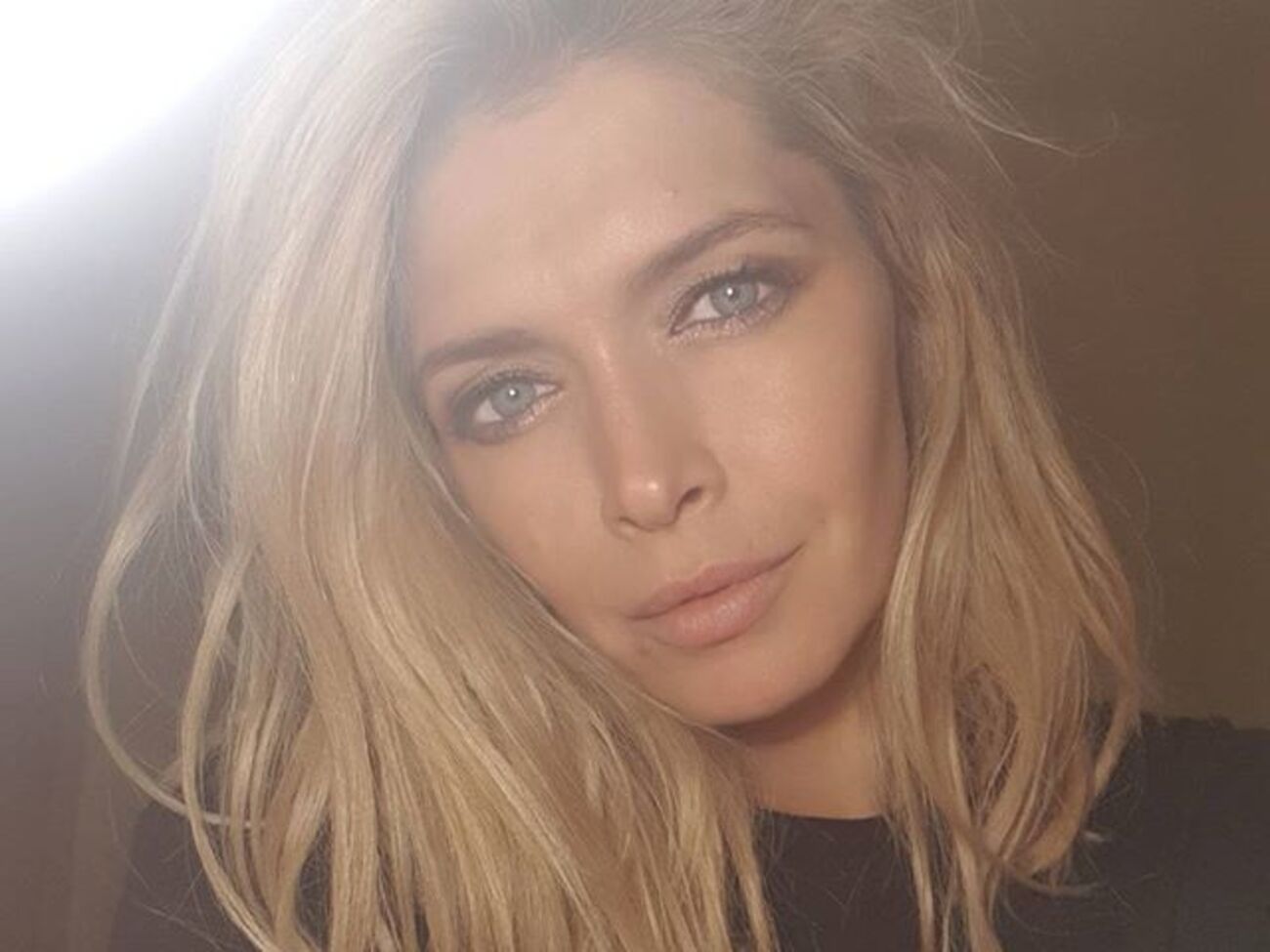 Брежнева:&nbsp;Все чаще ловлю себя на мысли, что можно чувствовать себя счастливым каждый день, если этого захотеть