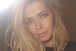 Брежнева: Все чаще ловлю себя на мысли, что можно чувствовать себя счастливым каждый день, если этого захотеть