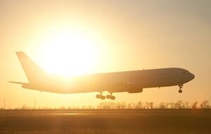 Літак вилетів до пункту призначення