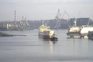 Миколаївський суднобудівний завод припинив роботу