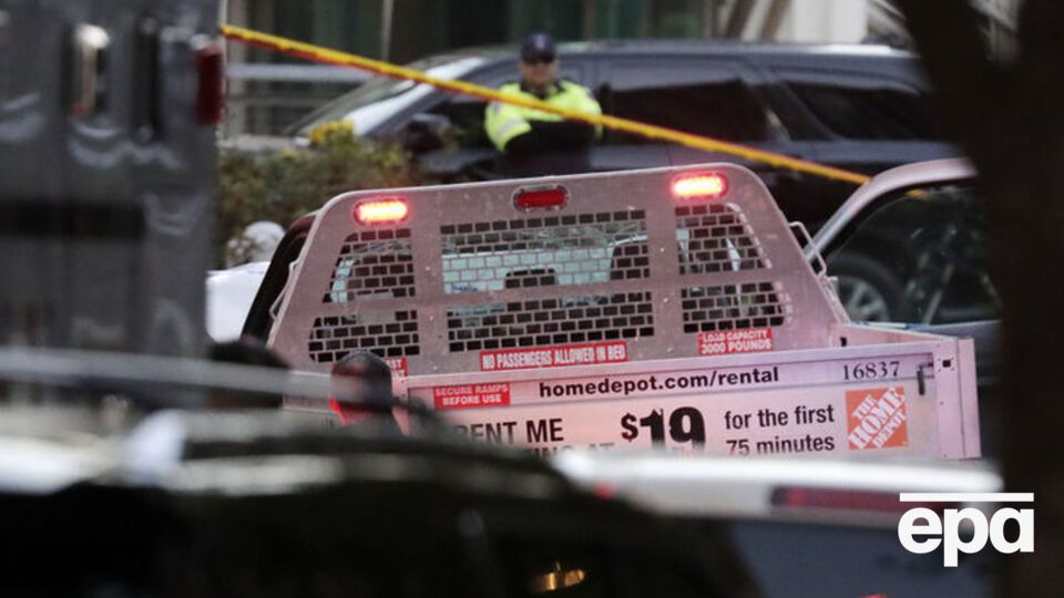 ЗМІ повідомляють, що за кермом фургона був виходець з Узбекистану Саїпов