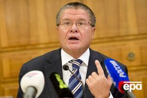 Переданная Улюкаеву колбаса перестала быть вещественным доказательством