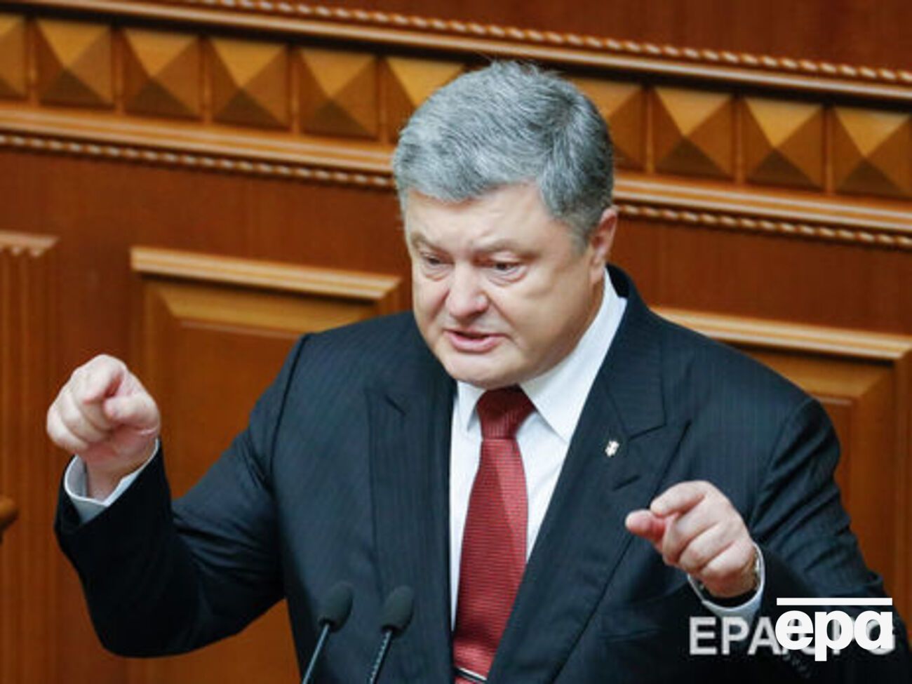 Порошенко подав у Раду законопроект про відновлення суверенітету над Донбасом 4 жовтня