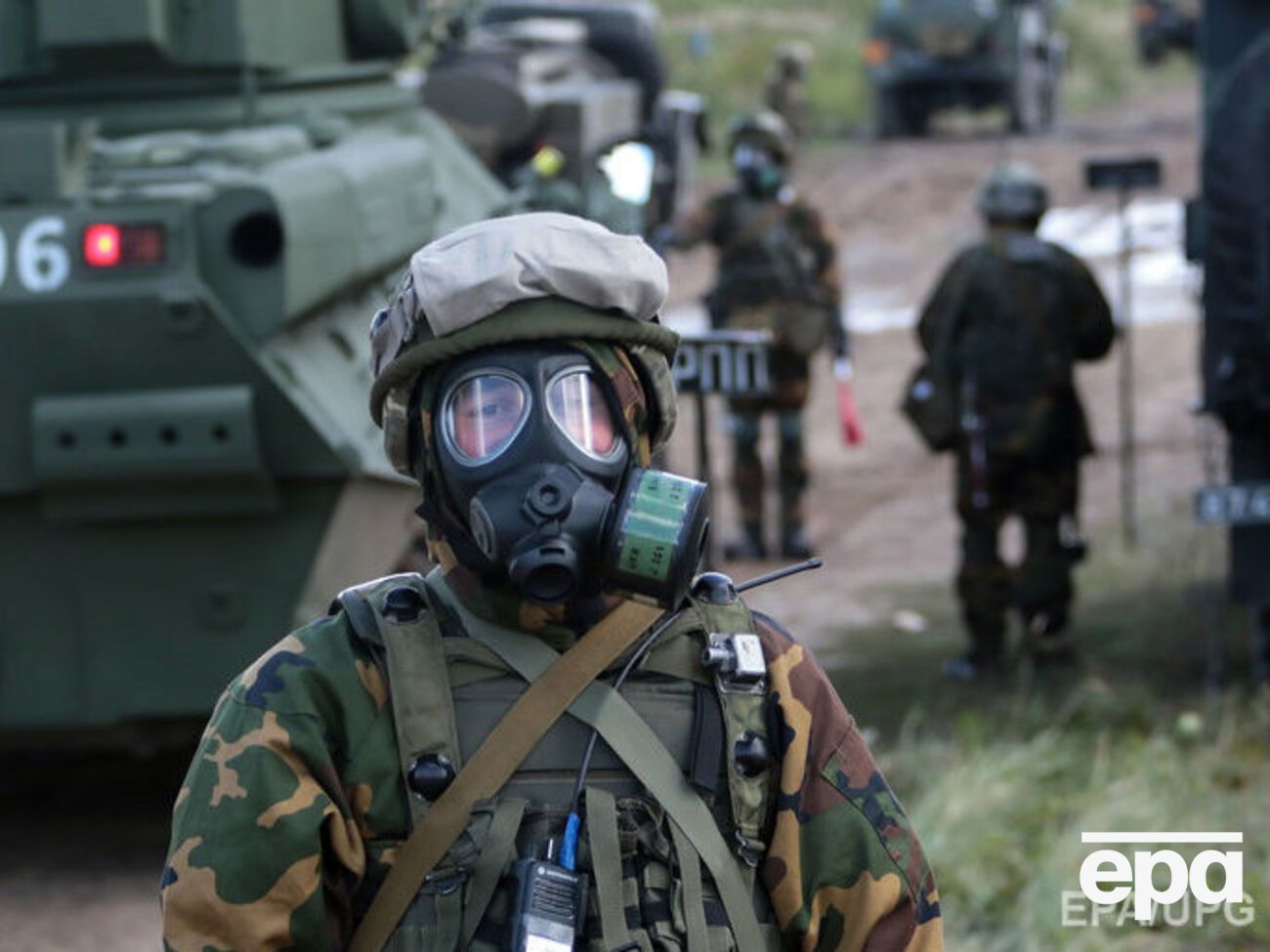 Впервые признаки взлома смартфонов были замечены в январе 2017 года у военных, дислоцированных на границе Эстонии и РФ