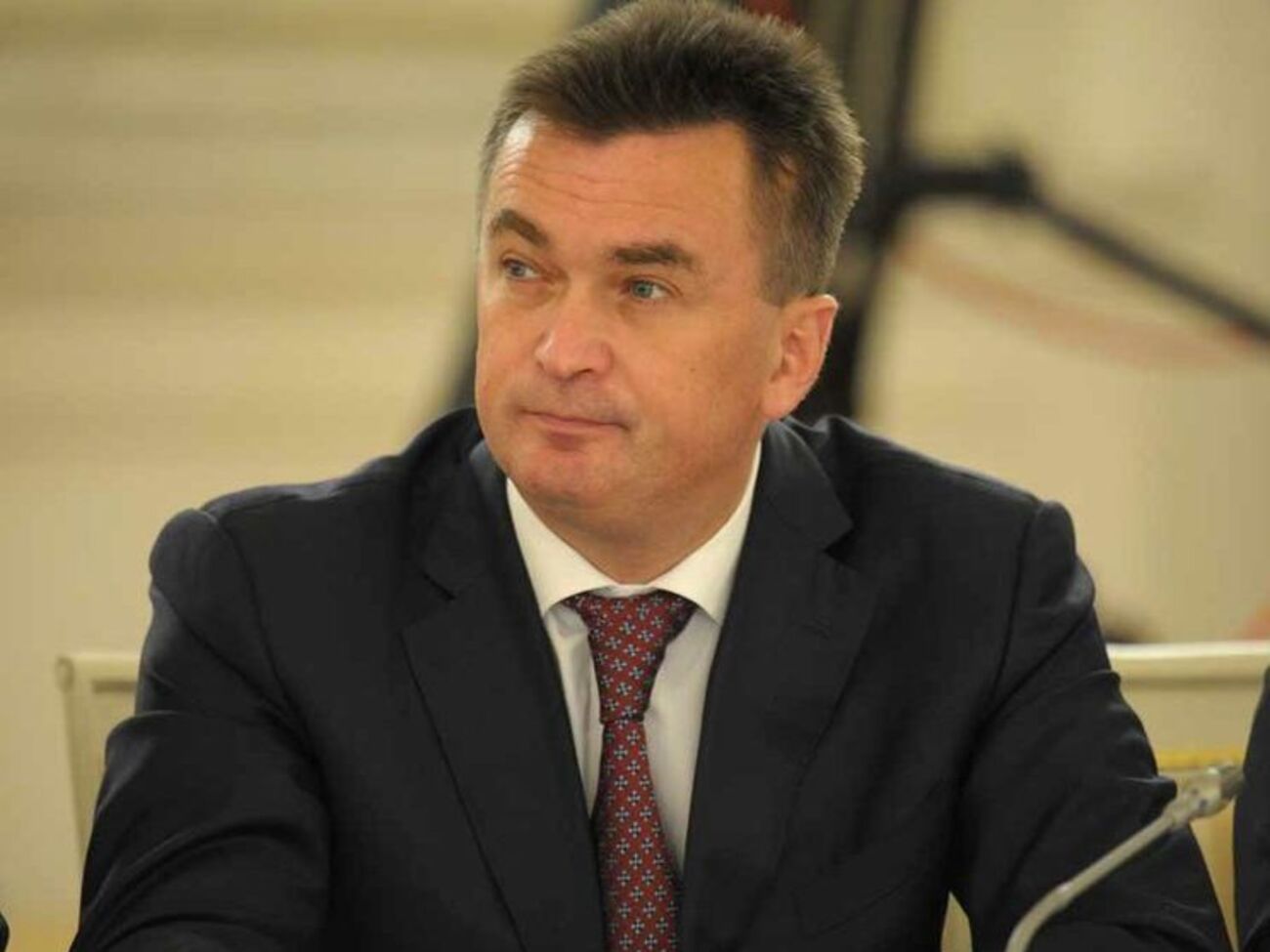 Миклушевский освобожден от должности по собственному желанию