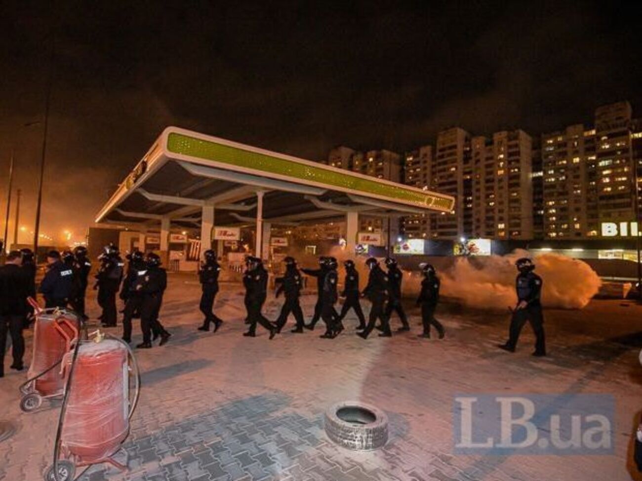 Полицейские задержали троих протестующих