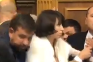 В Раде началась давка