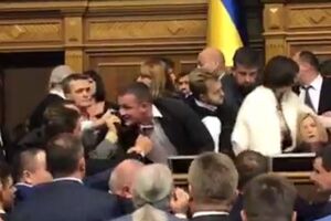 Депутаты поскандалили в Раде