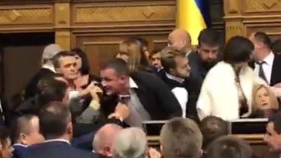 Депутаты поскандалили в Раде