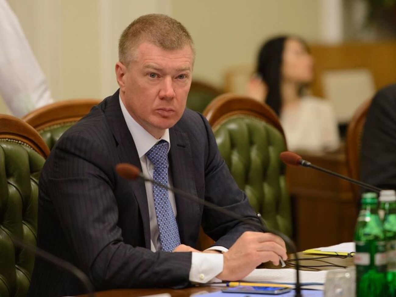 Сергей Ларин: Не первый раз приходится развеивать слухи о кризисе в партии. Поэтому спешу успокоить и информирую всех наших "доброжелателей"