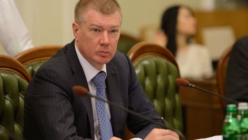 Сергей Ларин: Не первый раз приходится развеивать слухи о кризисе в партии. Поэтому спешу успокоить и информирую всех наших "доброжелателей"