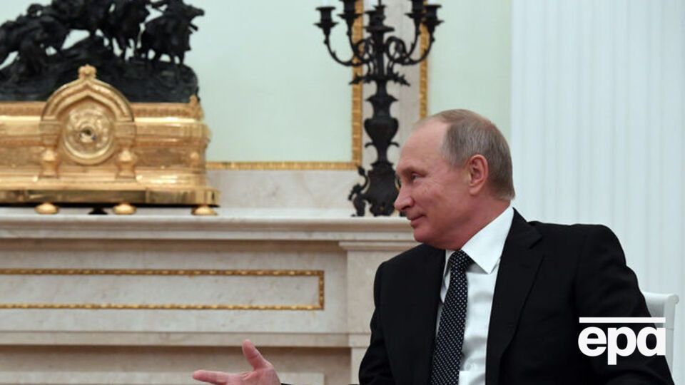 Сам Путін заявляв, що подумає про участь у президентських виборах у 2018 році